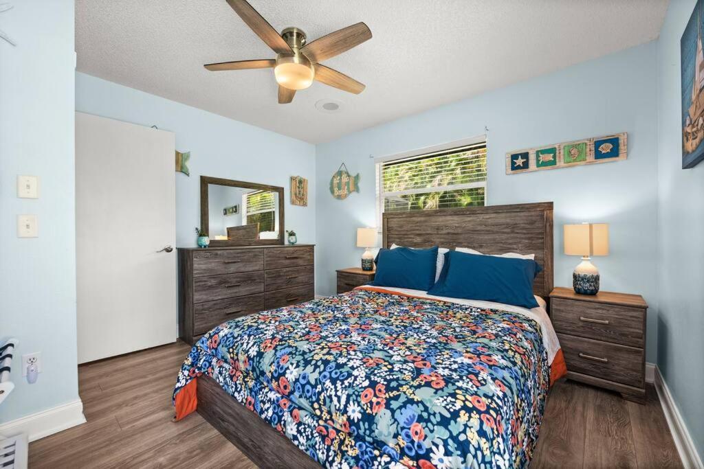 Sunny Oasis Getaway -Heated Pool-Mini Golf-Near Beach Nokomis Exterior photo
