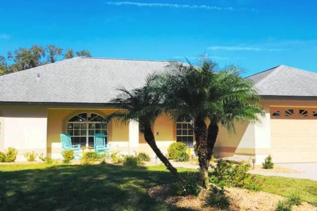 Sunny Oasis Getaway -Heated Pool-Mini Golf-Near Beach Nokomis Exterior photo