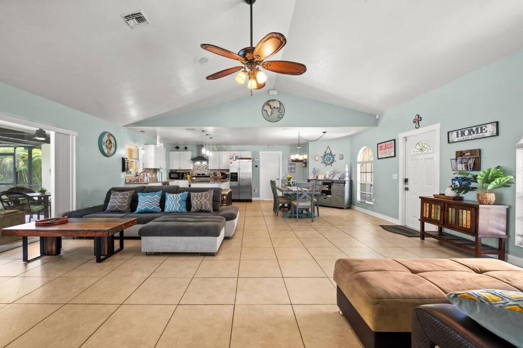 Sunny Oasis Getaway -Heated Pool-Mini Golf-Near Beach Nokomis Exterior photo