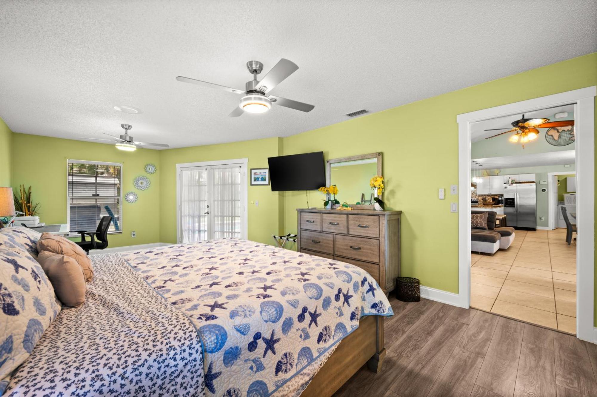 Sunny Oasis Getaway -Heated Pool-Mini Golf-Near Beach Nokomis Exterior photo