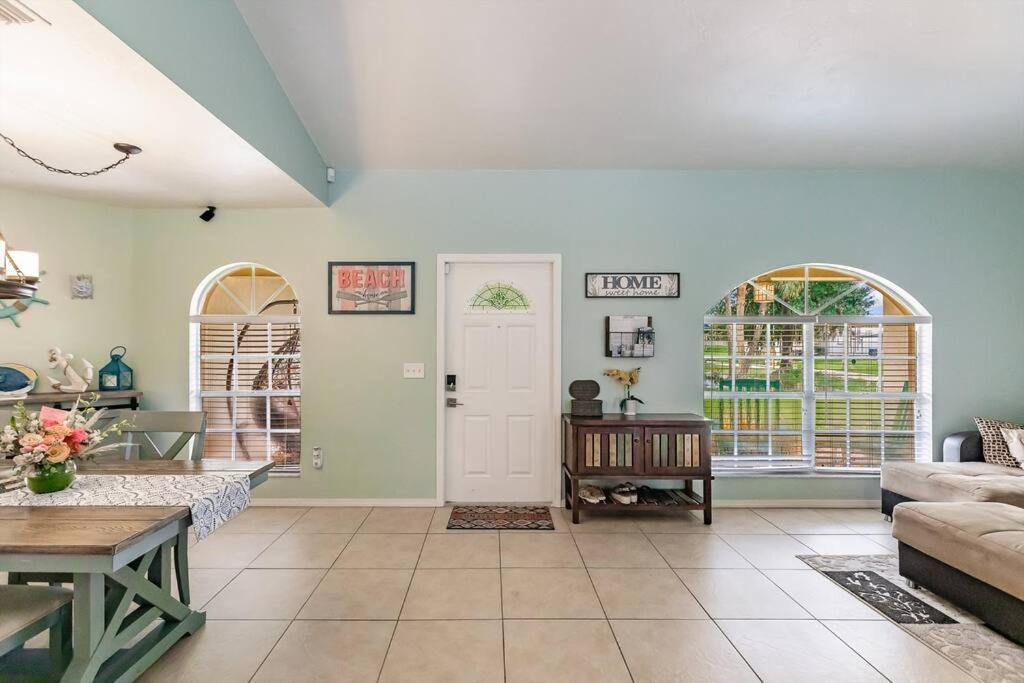 Sunny Oasis Getaway -Heated Pool-Mini Golf-Near Beach Nokomis Exterior photo